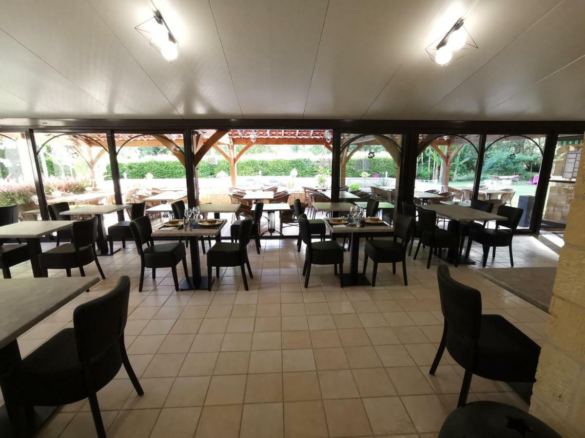 Hotel Le Relais Du Touron Carsac-Aillac Екстериор снимка