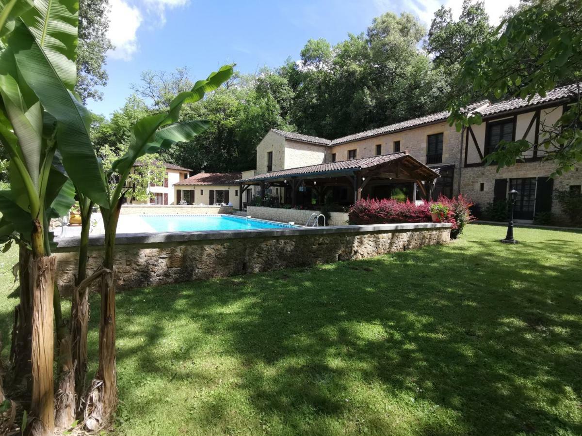 Hotel Le Relais Du Touron Carsac-Aillac Екстериор снимка